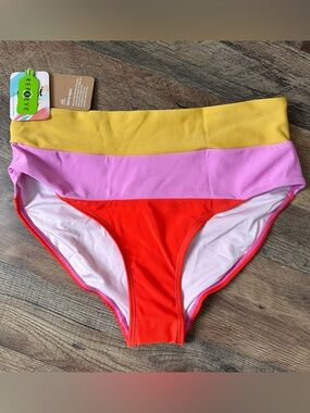 New, Nani Maggie Horizon Bottom swimwear